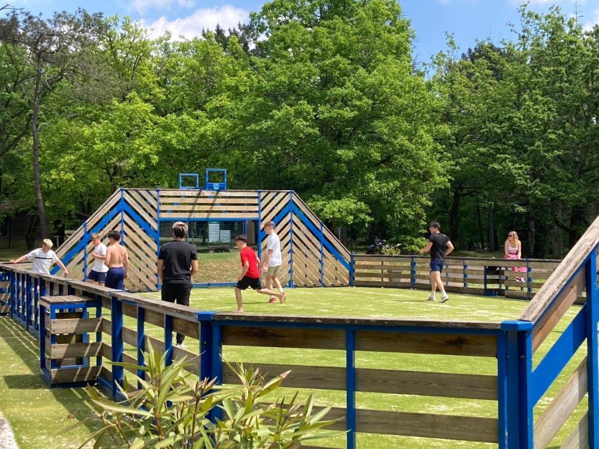 Camping - Village Vacances Familial A Prayssac Au Coeur Du Vignoble Lotois Bagian luar foto