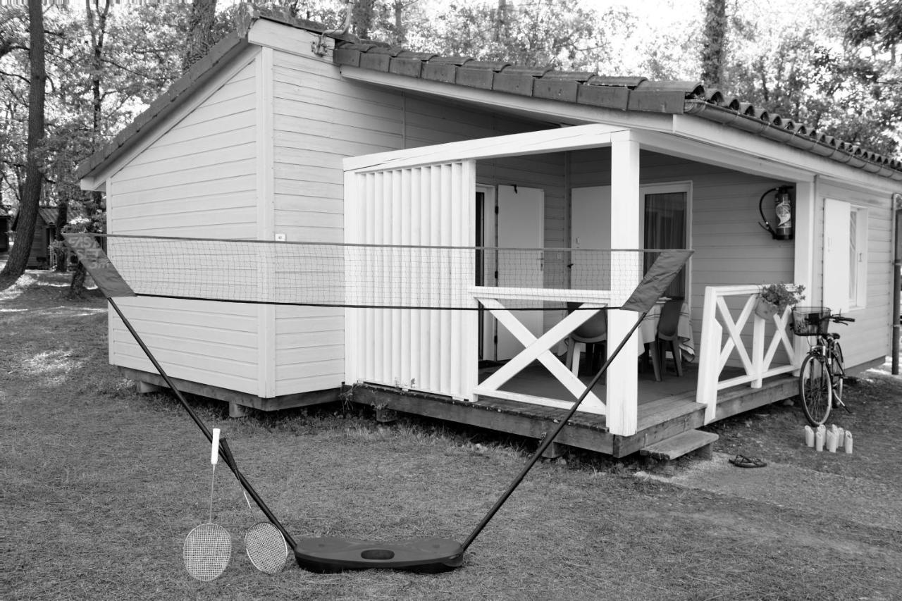 Camping - Village Vacances Familial A Prayssac Au Coeur Du Vignoble Lotois Bagian luar foto