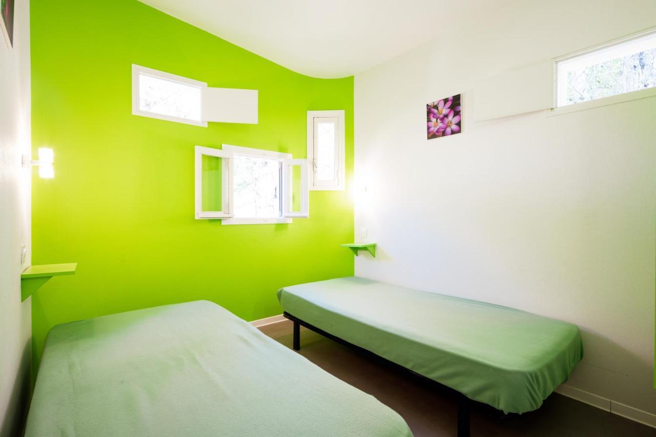 Camping - Village Vacances Familial A Prayssac Au Coeur Du Vignoble Lotois Bagian luar foto