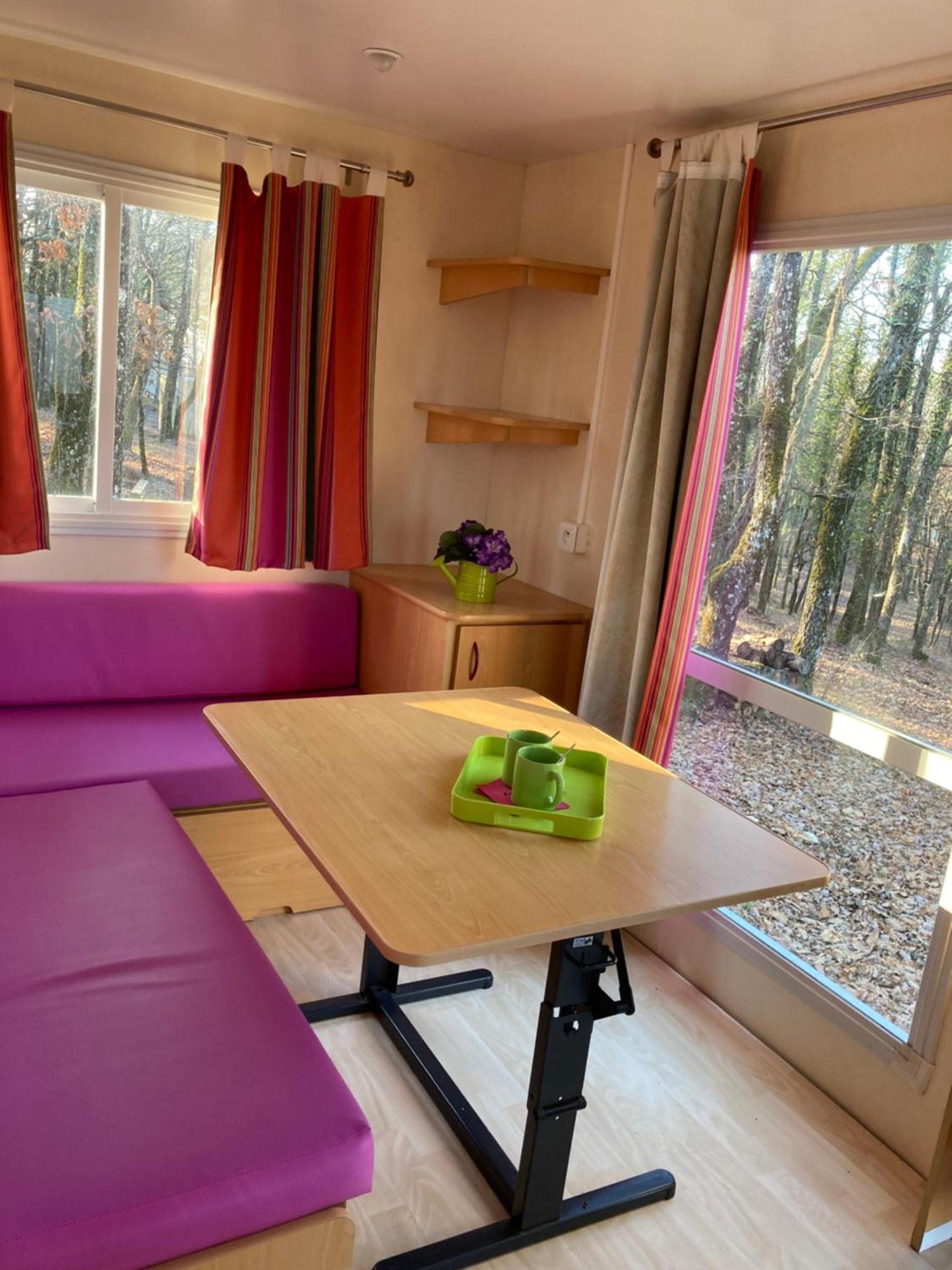 Camping - Village Vacances Familial A Prayssac Au Coeur Du Vignoble Lotois Bagian luar foto