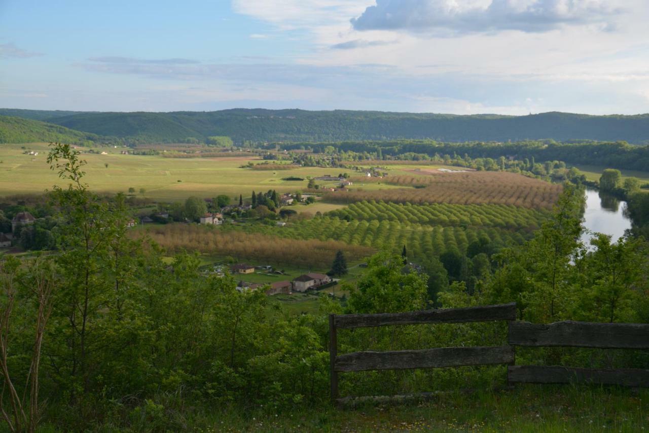 Camping - Village Vacances Familial A Prayssac Au Coeur Du Vignoble Lotois Bagian luar foto